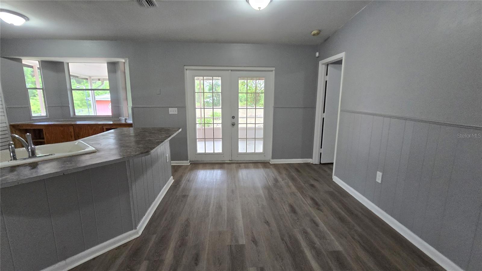 Listing photo id 5 for 3410 15th Street Sw