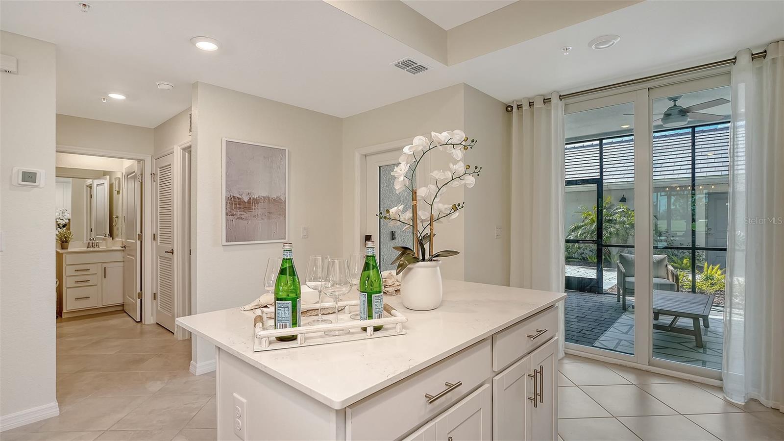Image 19 of 89 For 12390 Wellen Golf Street 107