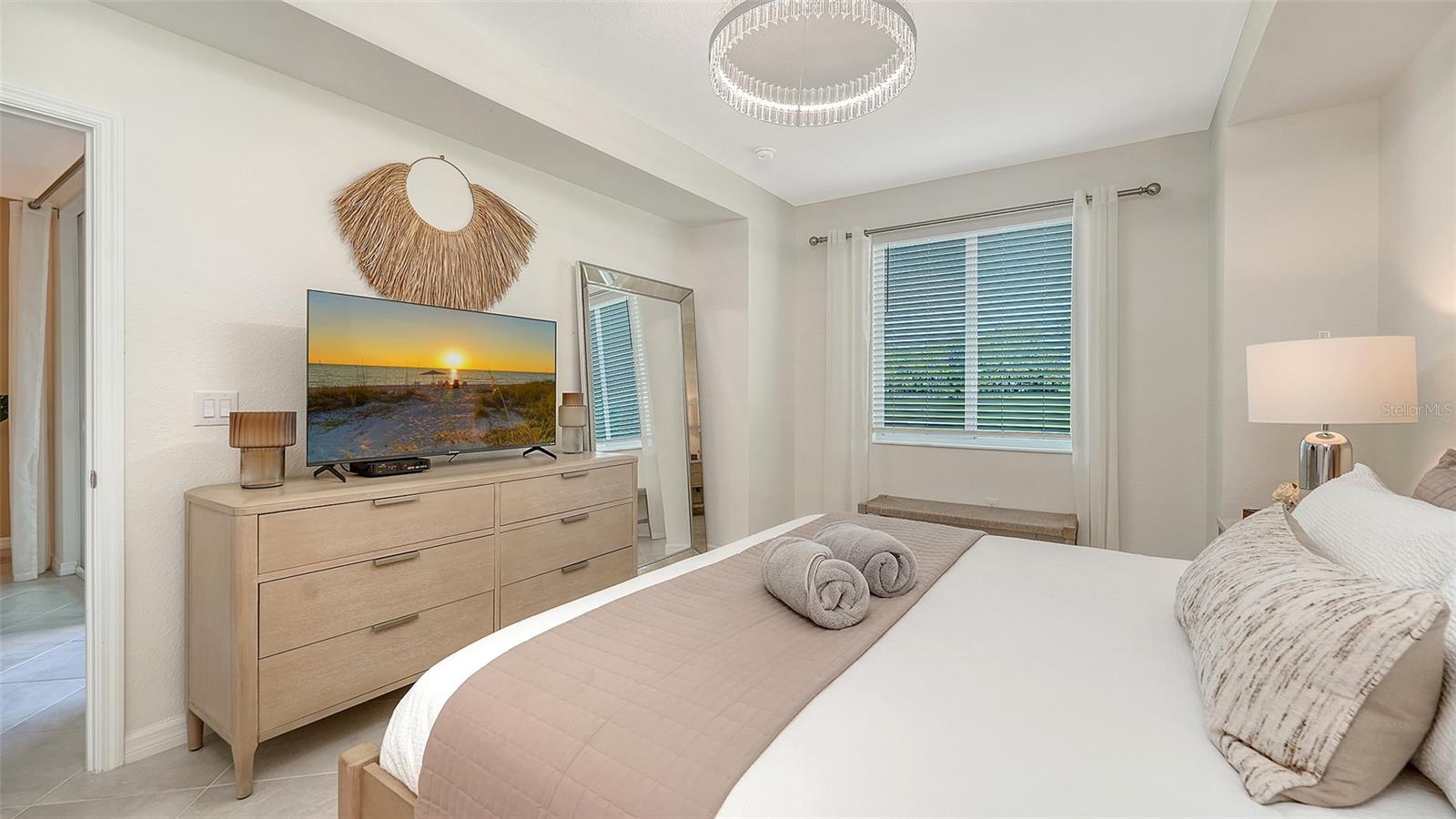 Image 22 of 89 For 12390 Wellen Golf Street 107