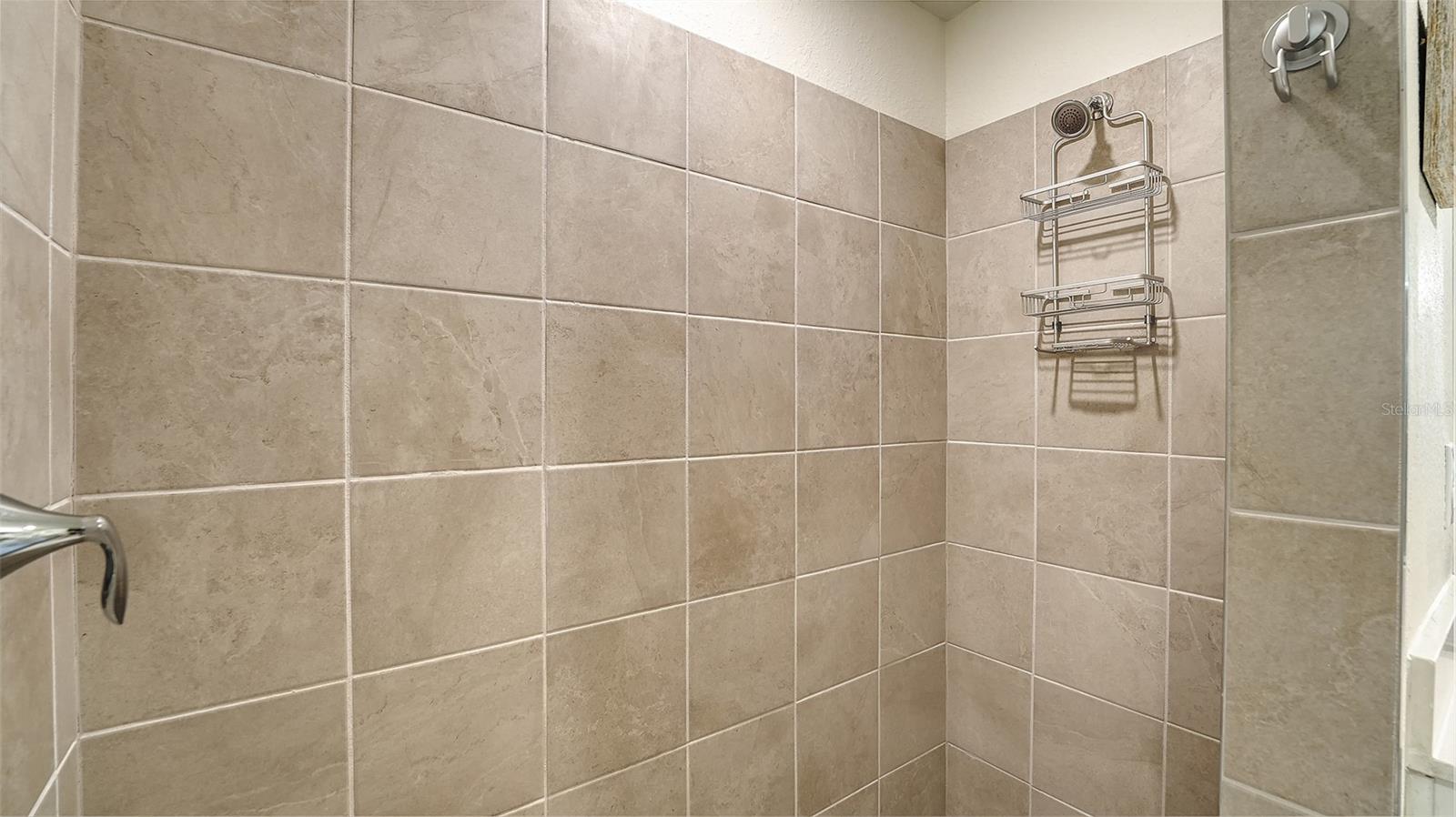 Image 26 of 89 For 12390 Wellen Golf Street 107