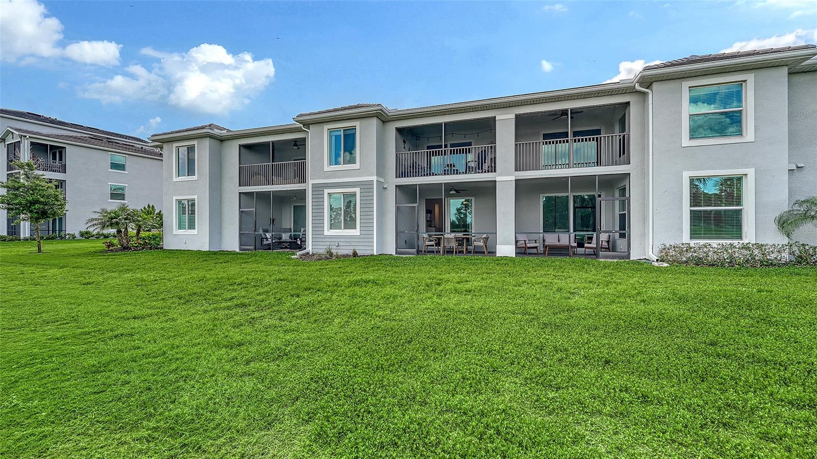 Image 41 of 89 For 12390 Wellen Golf Street 107