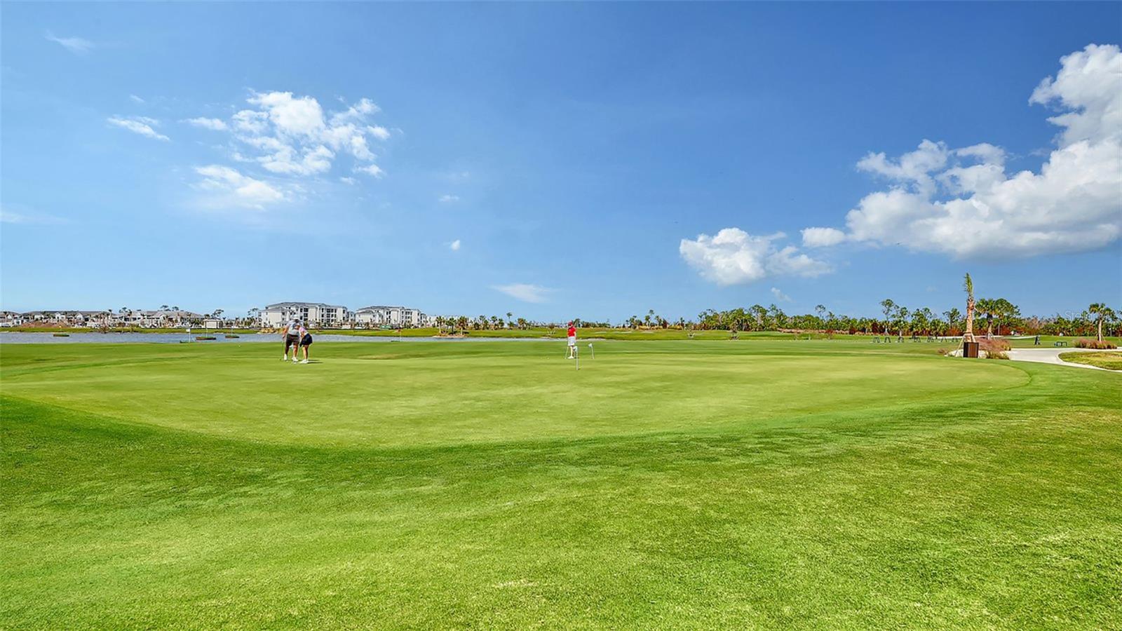 Image 47 of 89 For 12390 Wellen Golf Street 107