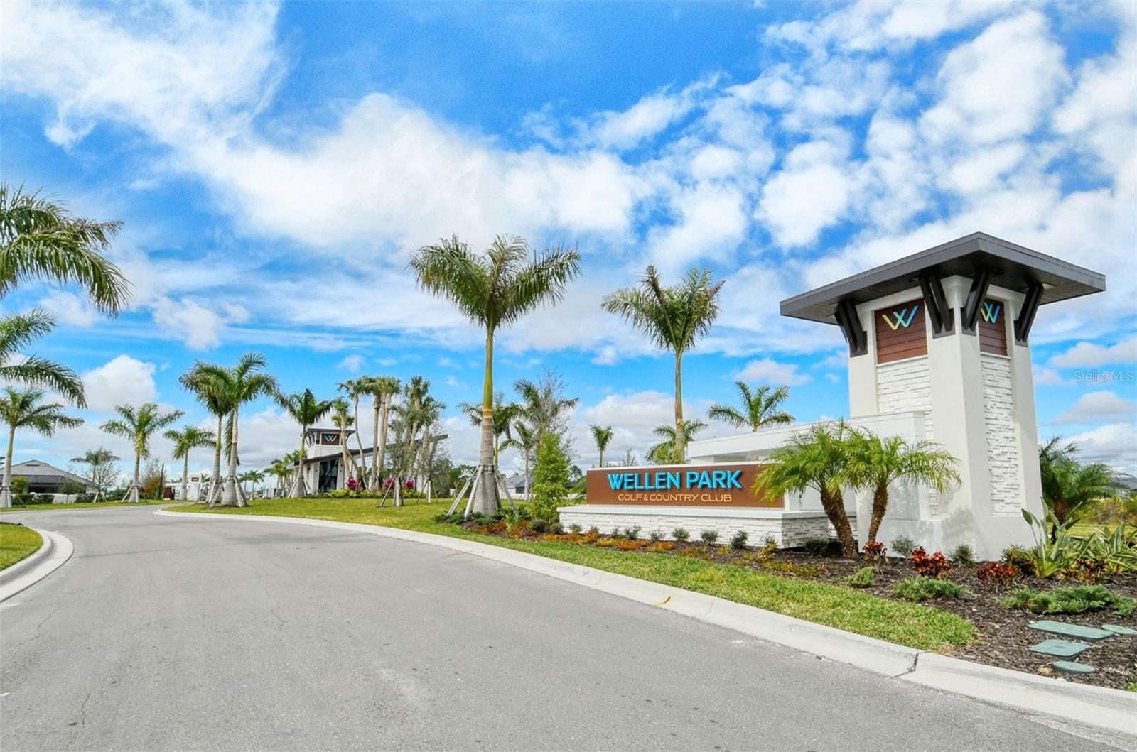 Image 55 of 89 For 12390 Wellen Golf Street 107