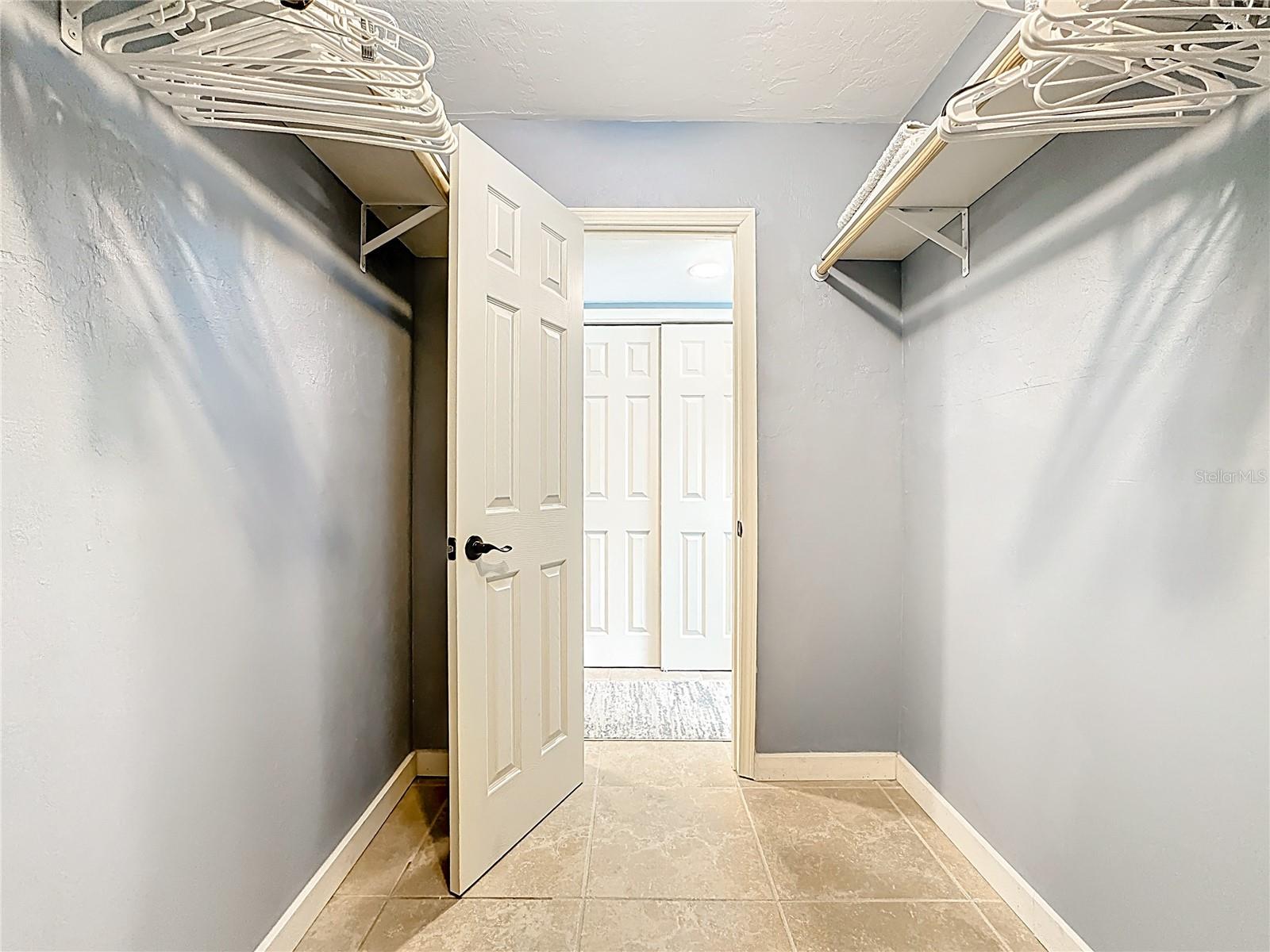 Image 21 of 58 For 1801 Gulf Drive N 173