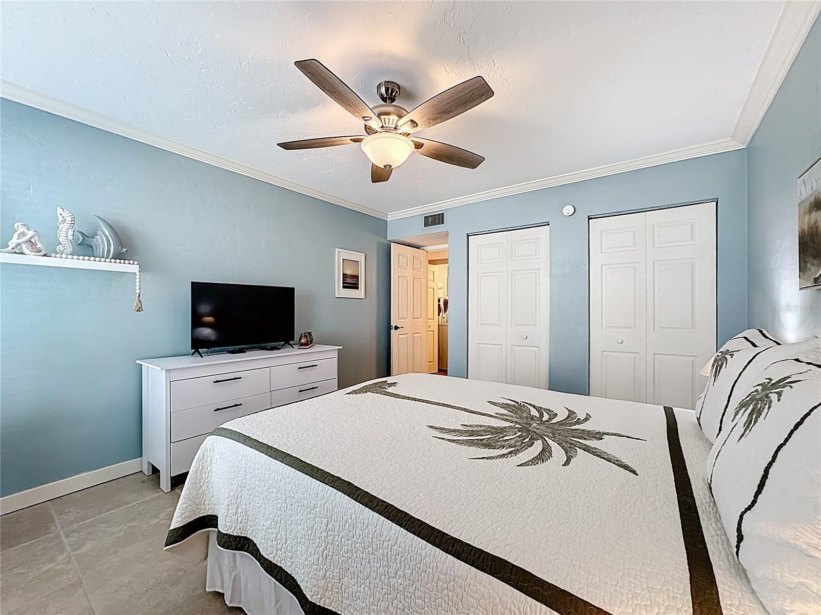 Image 25 of 58 For 1801 Gulf Drive N 173