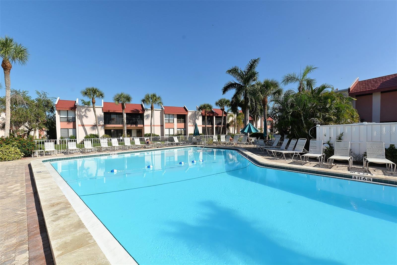 Image 49 of 58 For 1801 Gulf Drive N 173