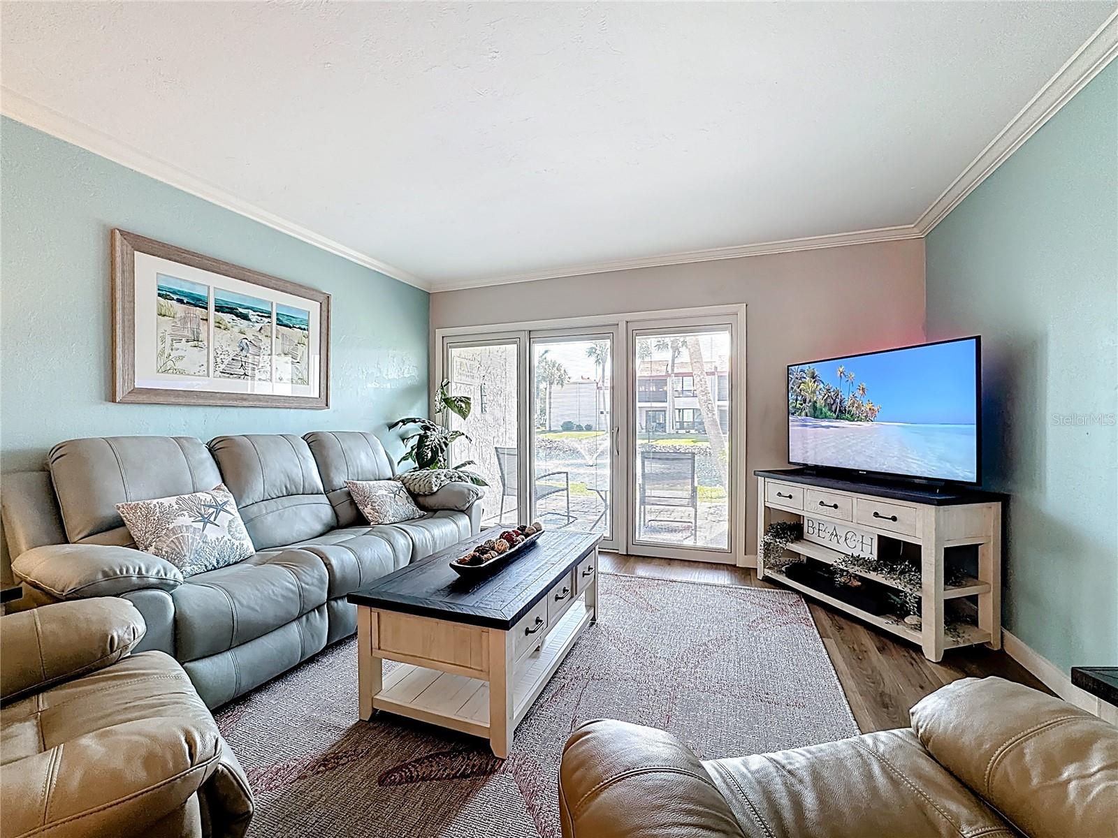 Image 5 of 58 For 1801 Gulf Drive N 173