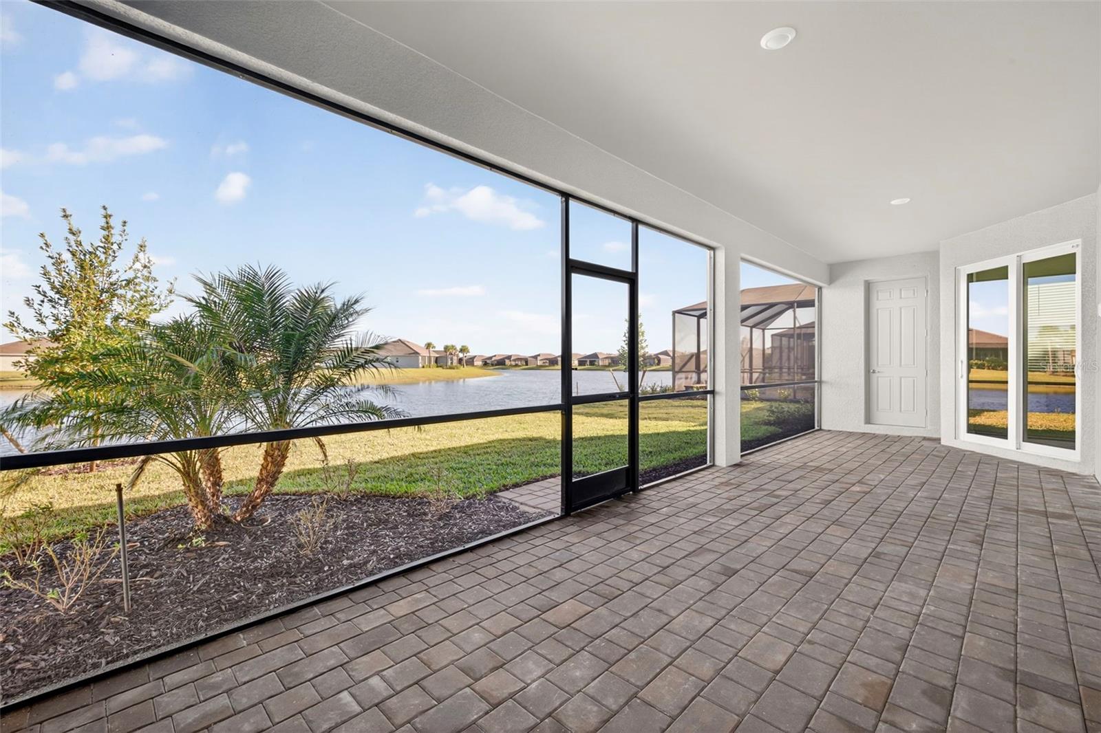 Image 23 of 33 For 15300 River Birch Court