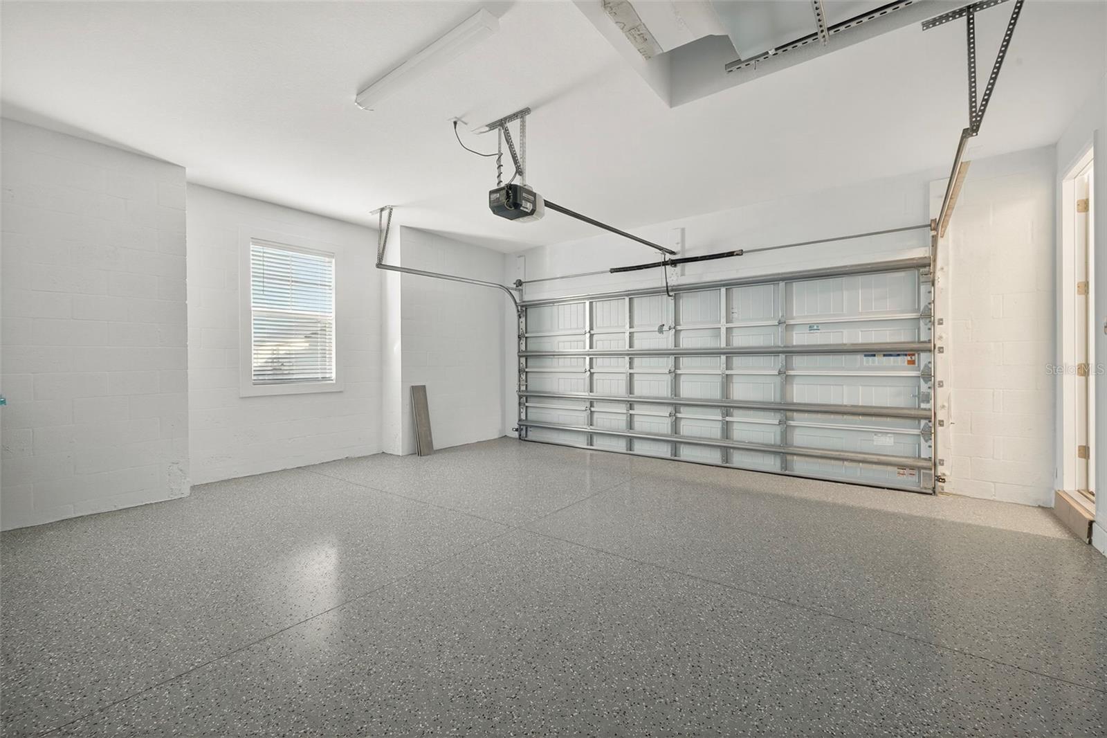 Image 26 of 33 For 15300 River Birch Court