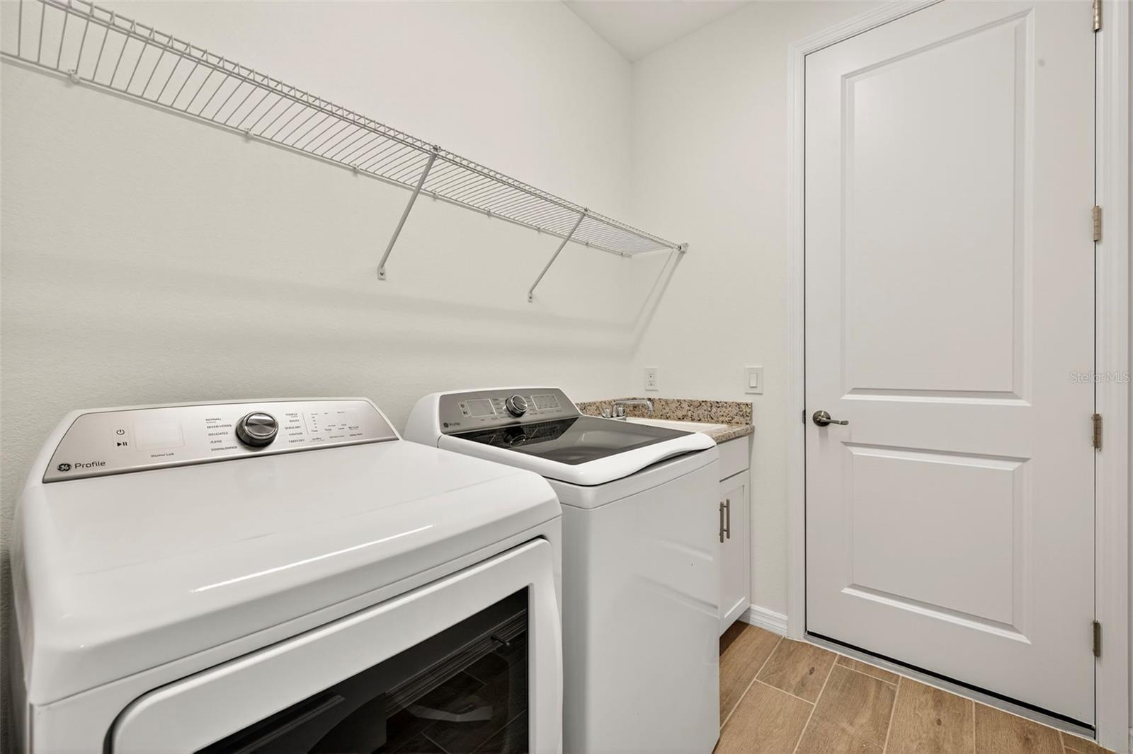 Image 27 of 33 For 15300 River Birch Court