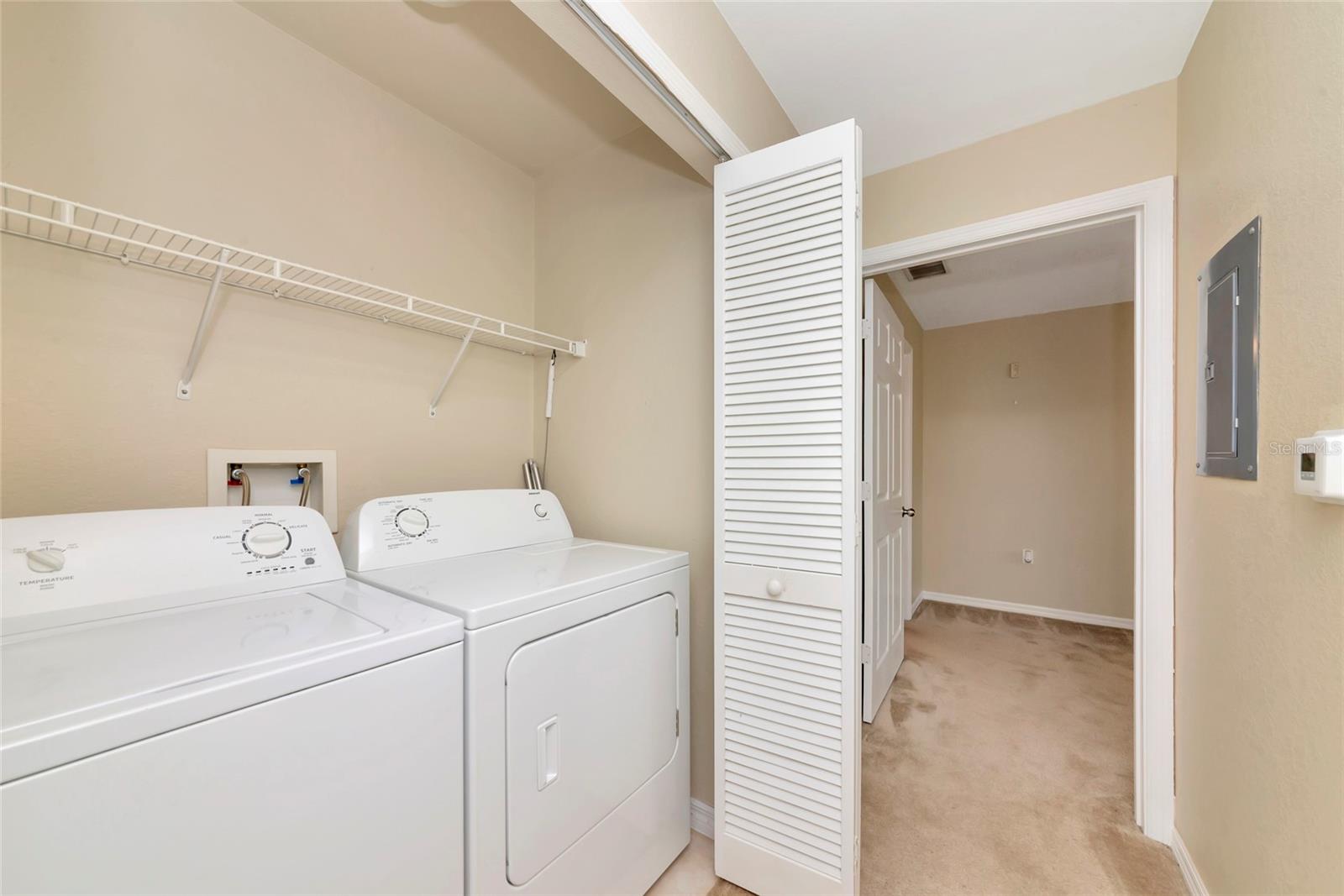 Image 36 of 61 For 5560 Rosehill Road 201