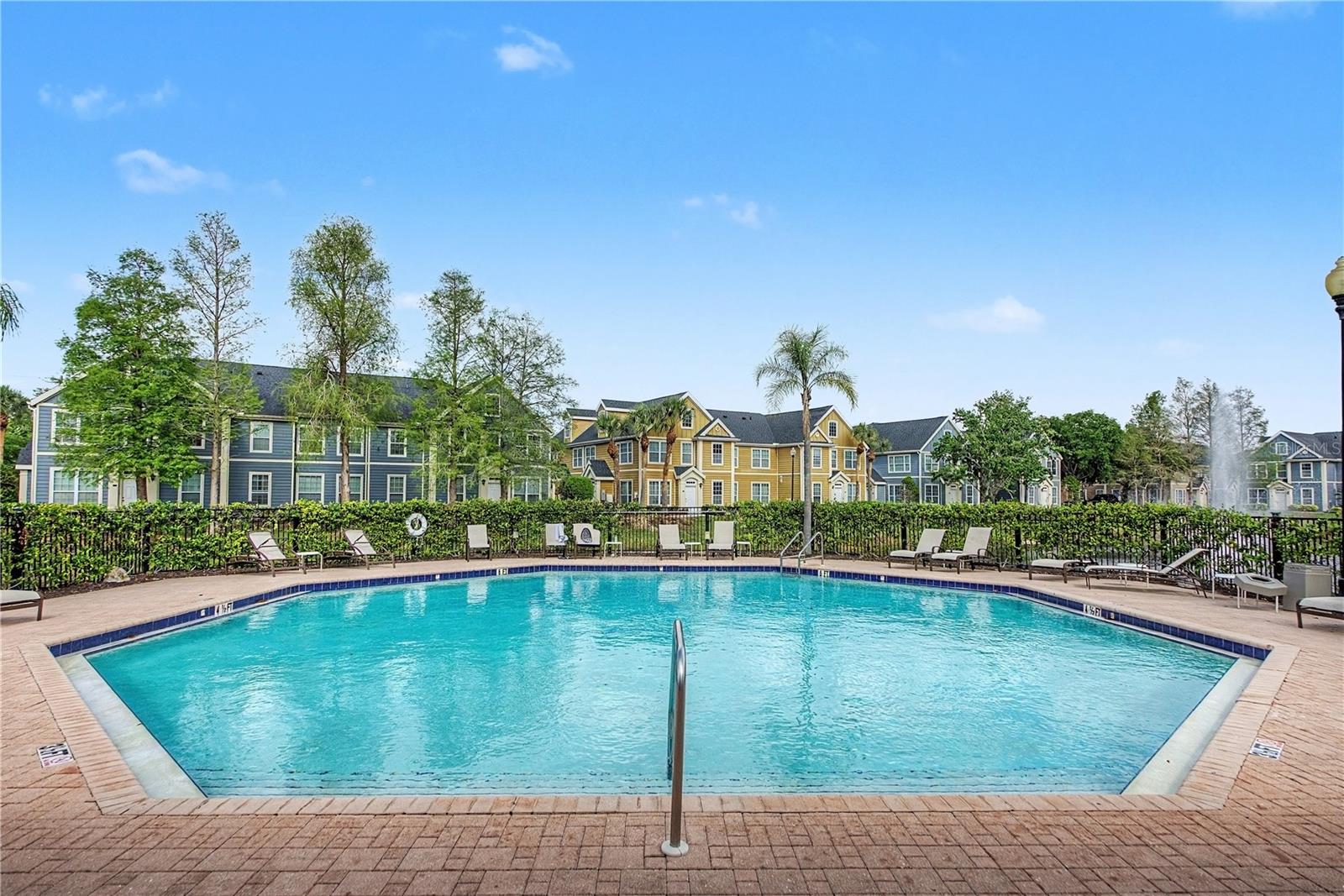 Image 37 of 61 For 5560 Rosehill Road 201