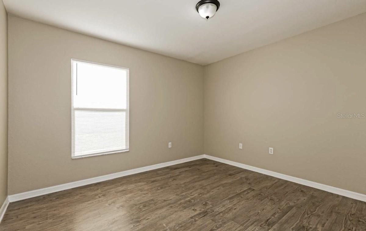 Image 10 of 13 For 1250 Spinnaker Drive