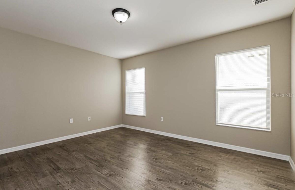 Image 11 of 13 For 1250 Spinnaker Drive