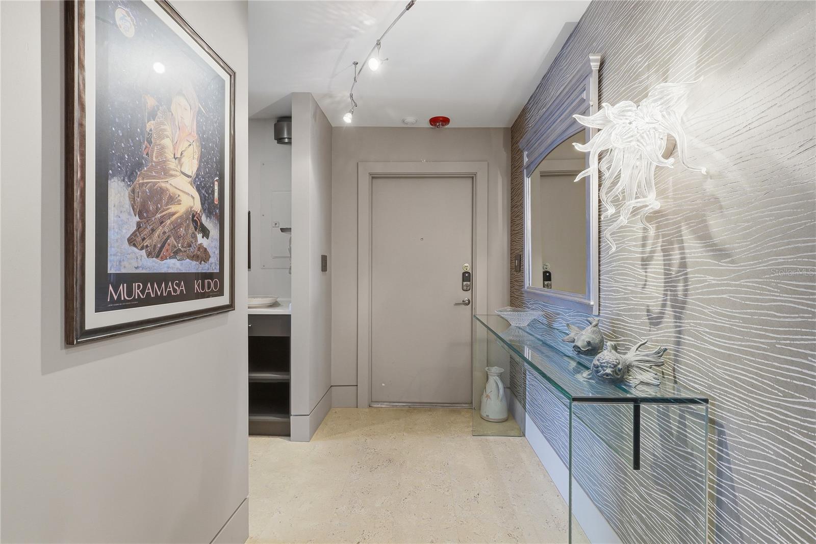 Image 21 of 57 For 350 Golden Gate Point 51