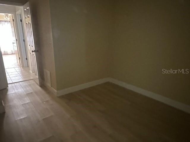 Image 16 of 18 For 2416 Waterford Court