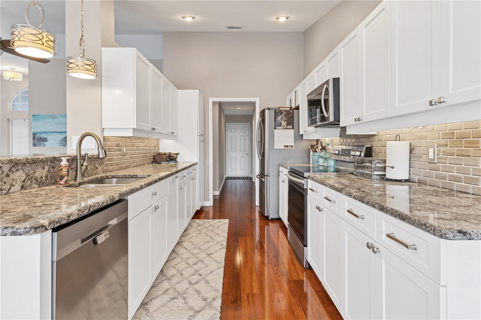 Image 9 of 34 For 4466 Pro Am Avenue E