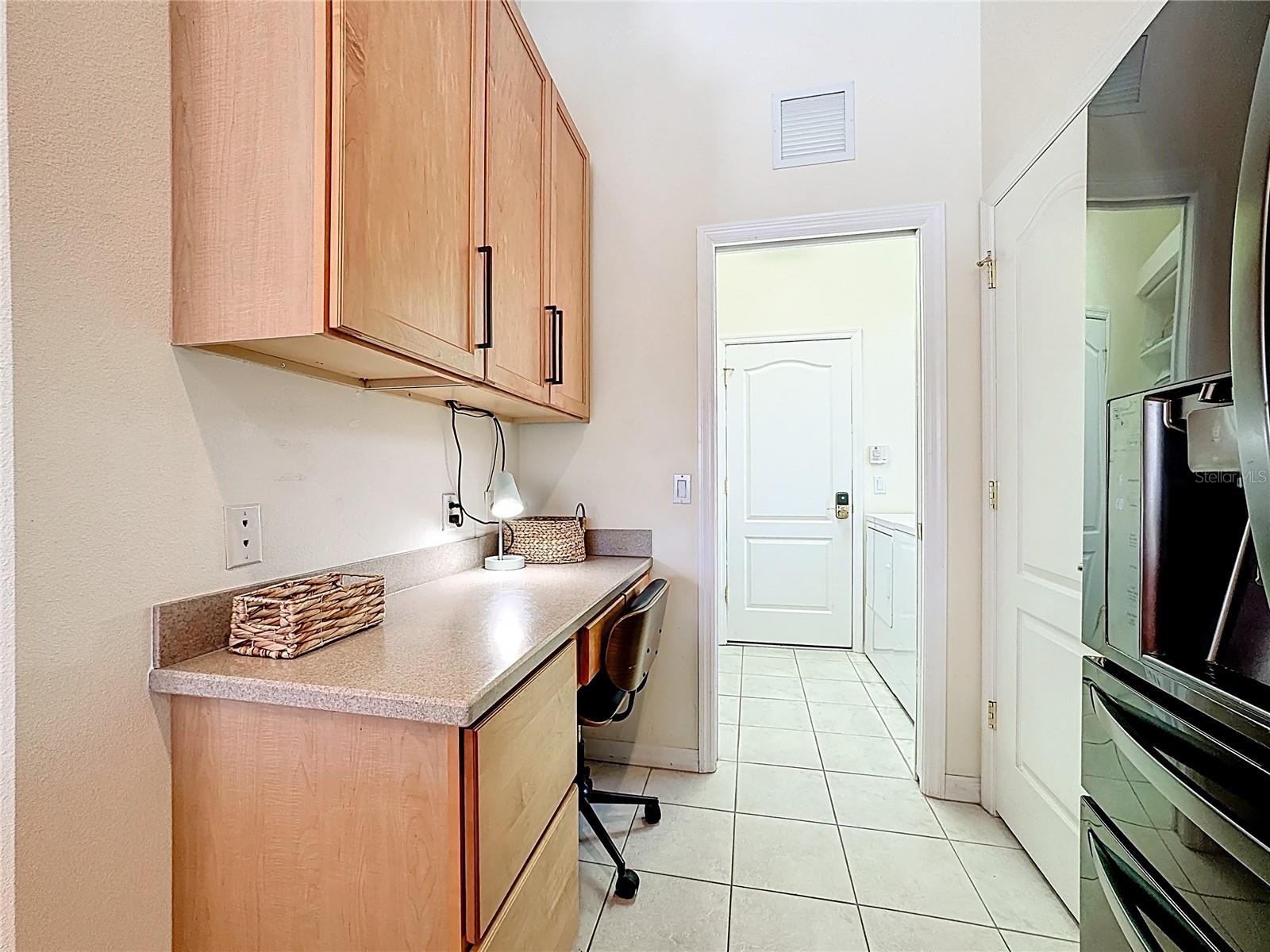 Image 13 of 32 For 6388 Rookery Circle