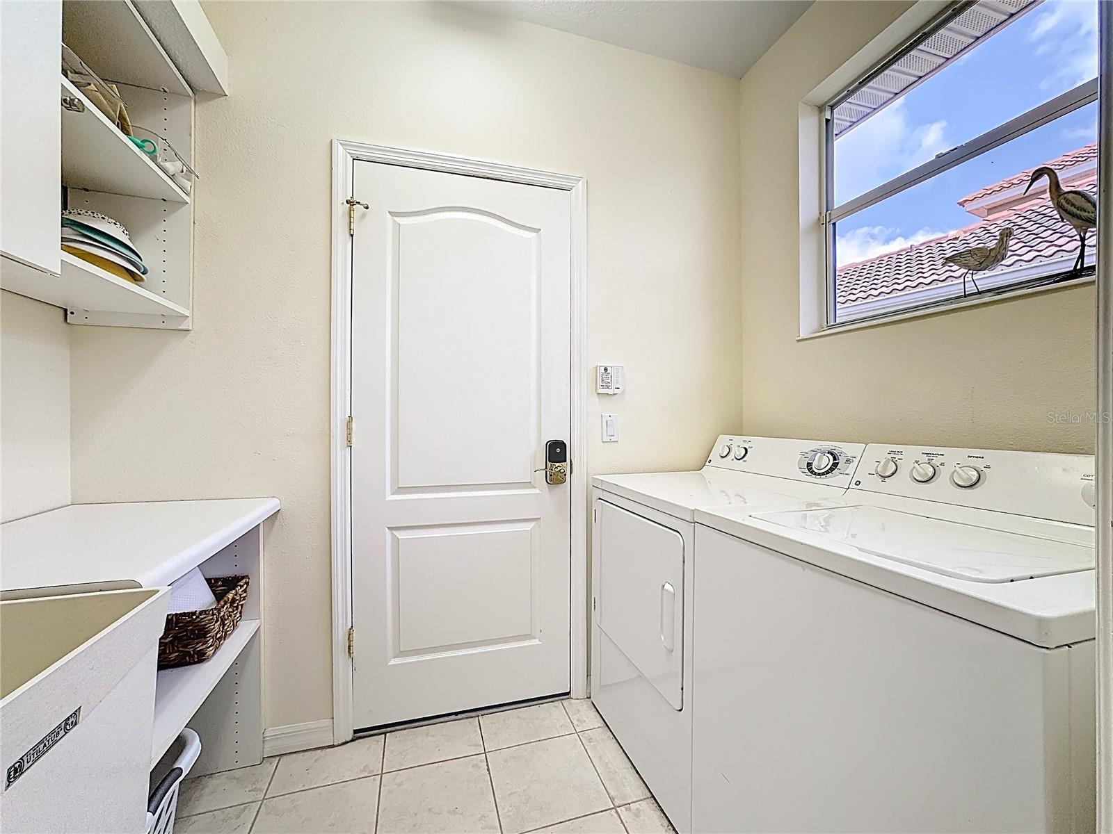 Image 14 of 32 For 6388 Rookery Circle