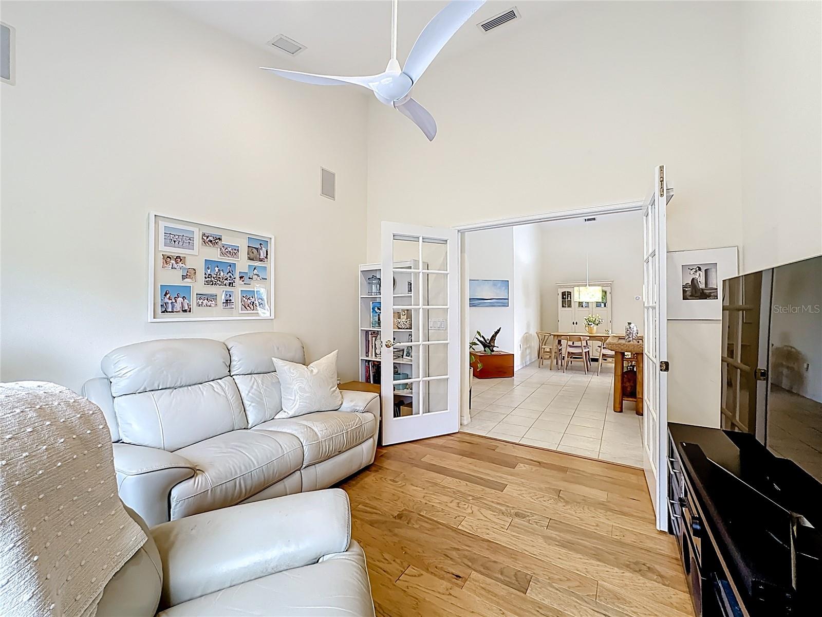 Image 15 of 32 For 6388 Rookery Circle