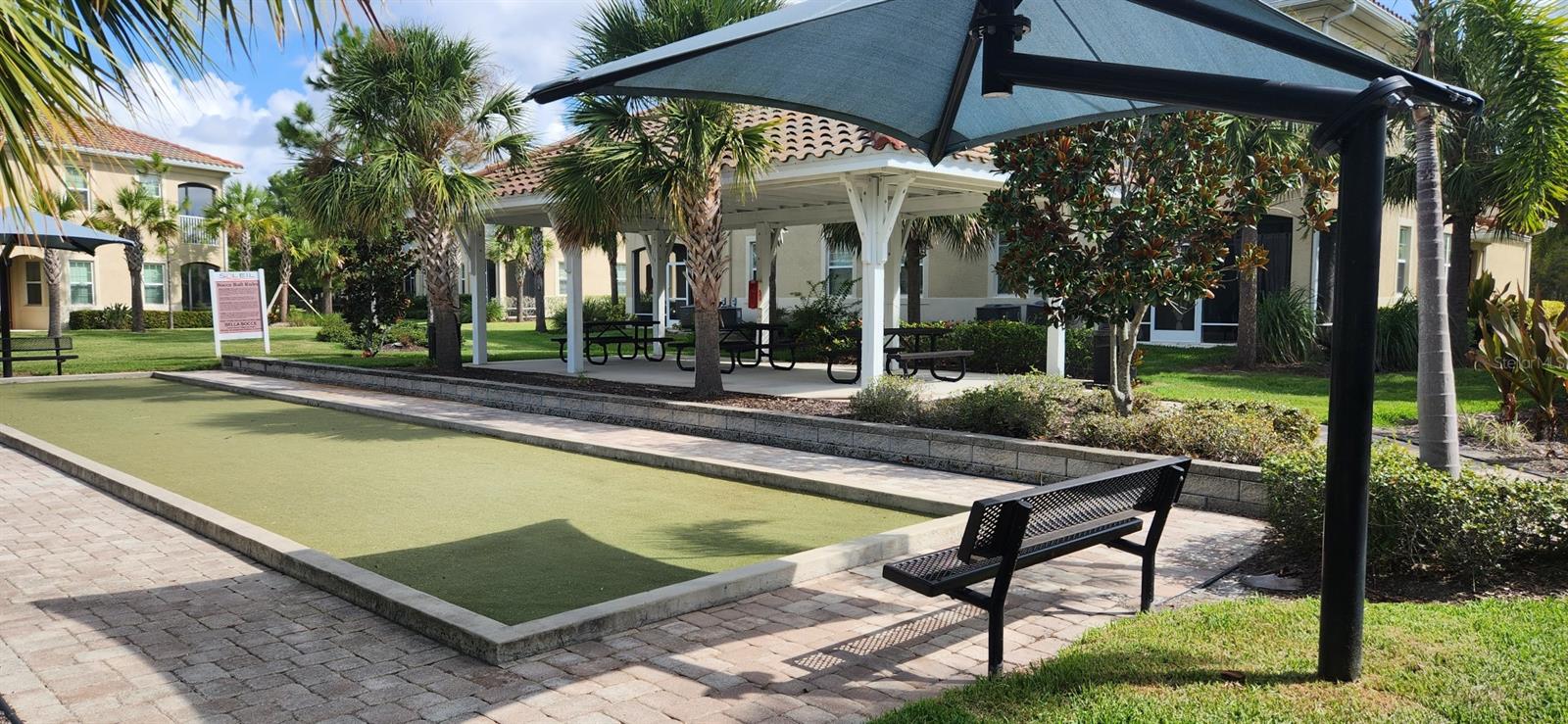 Image 7 of 8 For 8220 Enclave Way 101