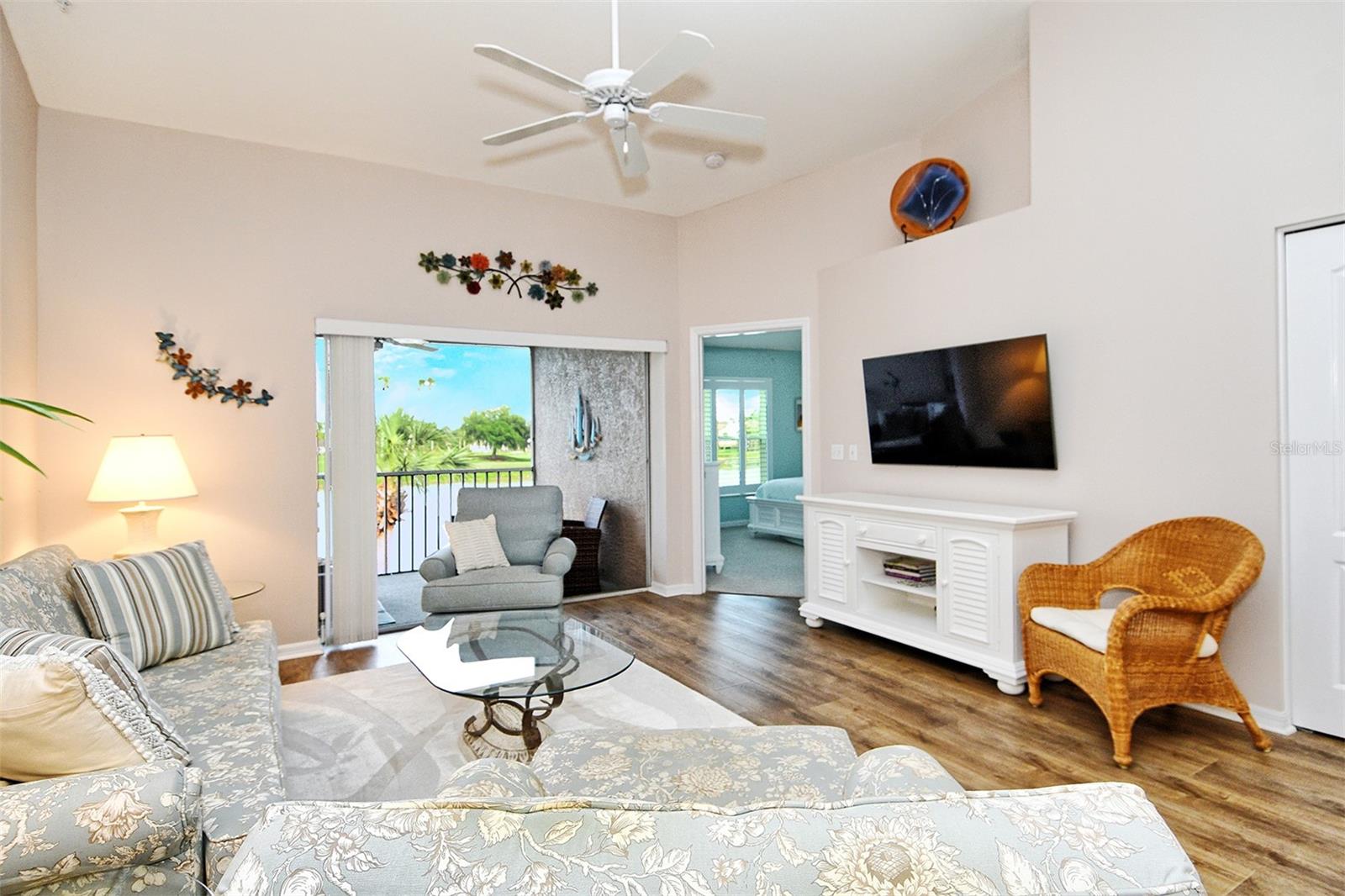 Image 12 of 64 For 5251 Mahogany Run Avenue 525