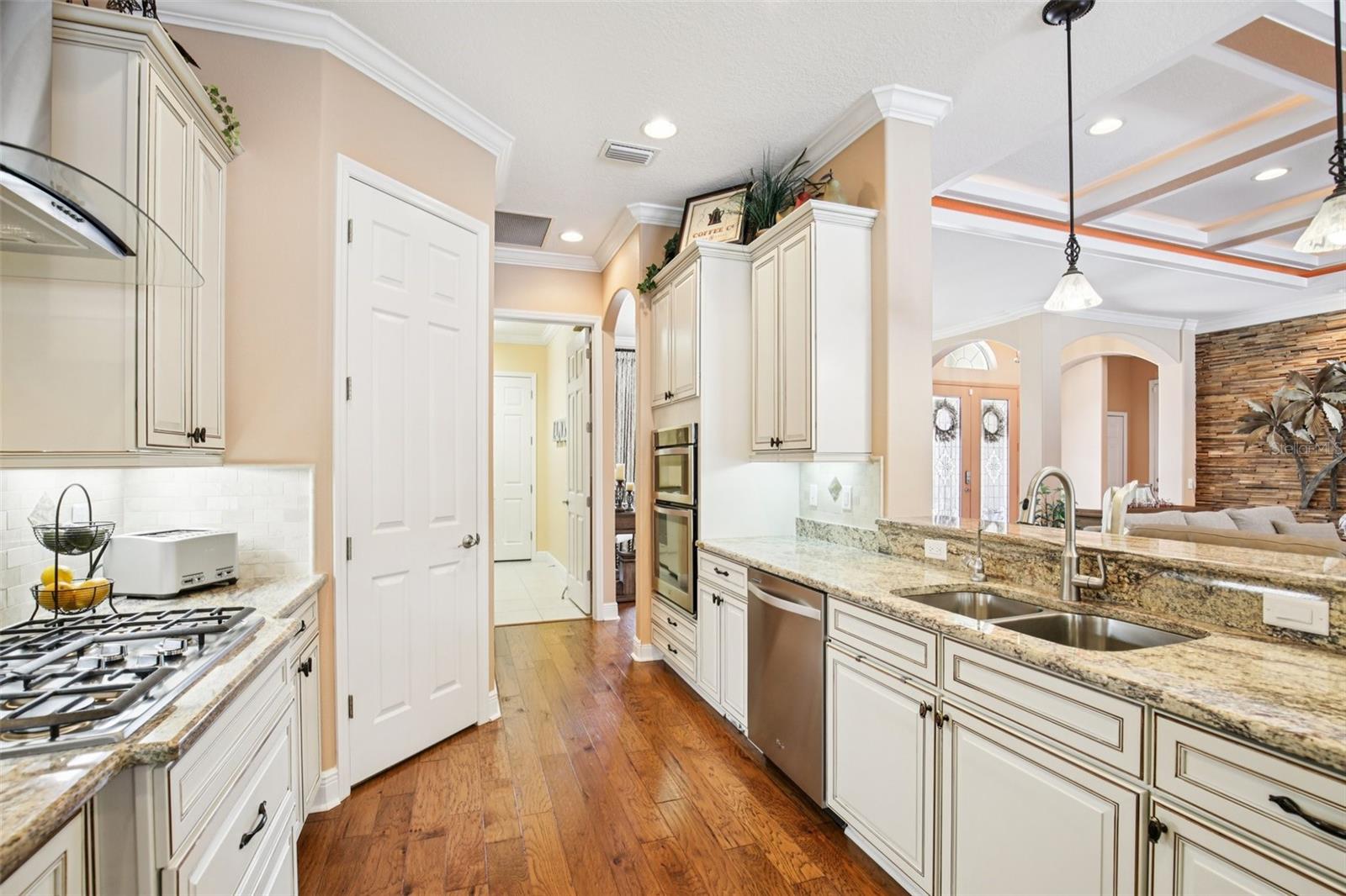 Image 18 of 49 For 4741 Mainsail Drive