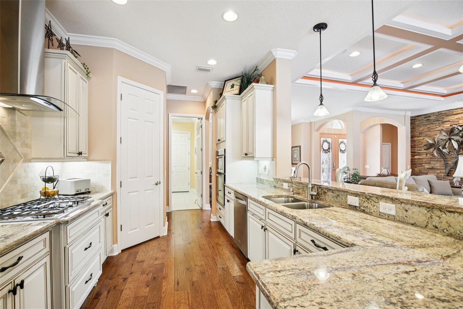 Image 20 of 49 For 4741 Mainsail Drive