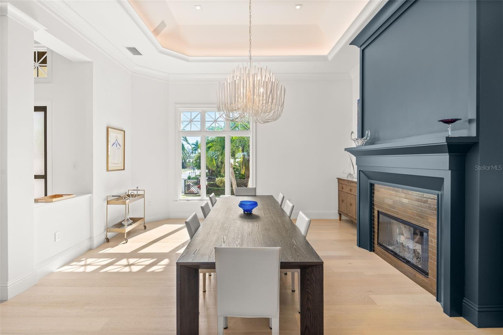 Image 19 of 100 For 361 Blvd Of The Presidents