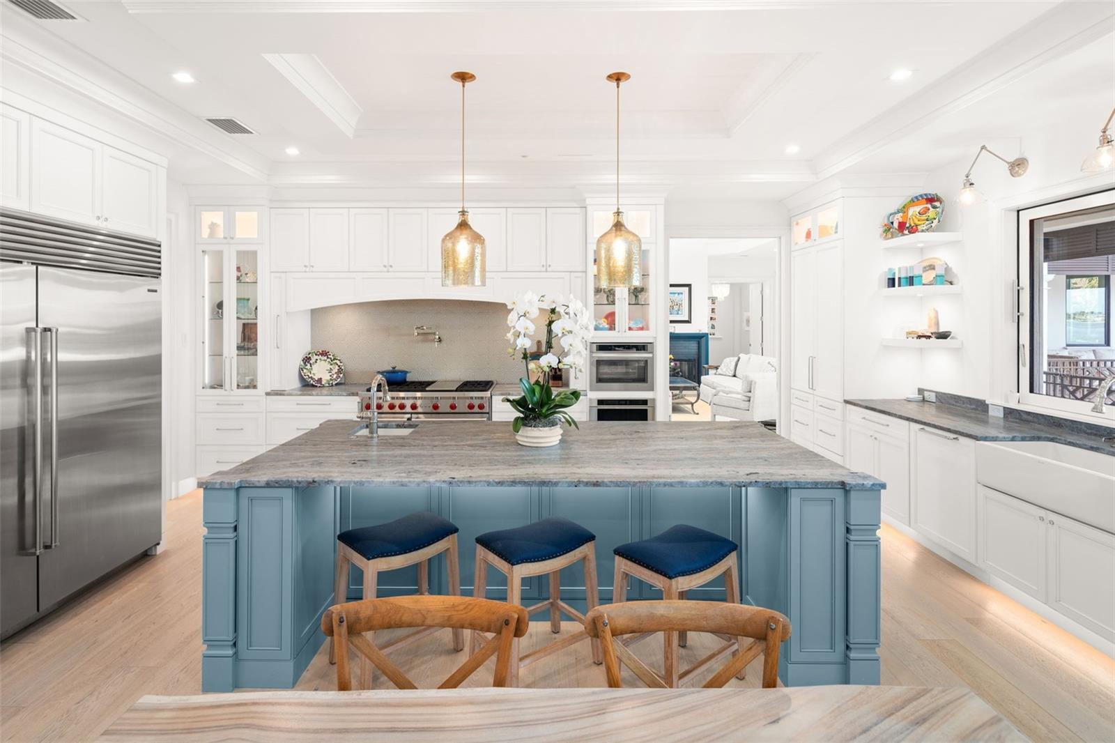 Image 40 of 100 For 361 Blvd Of The Presidents