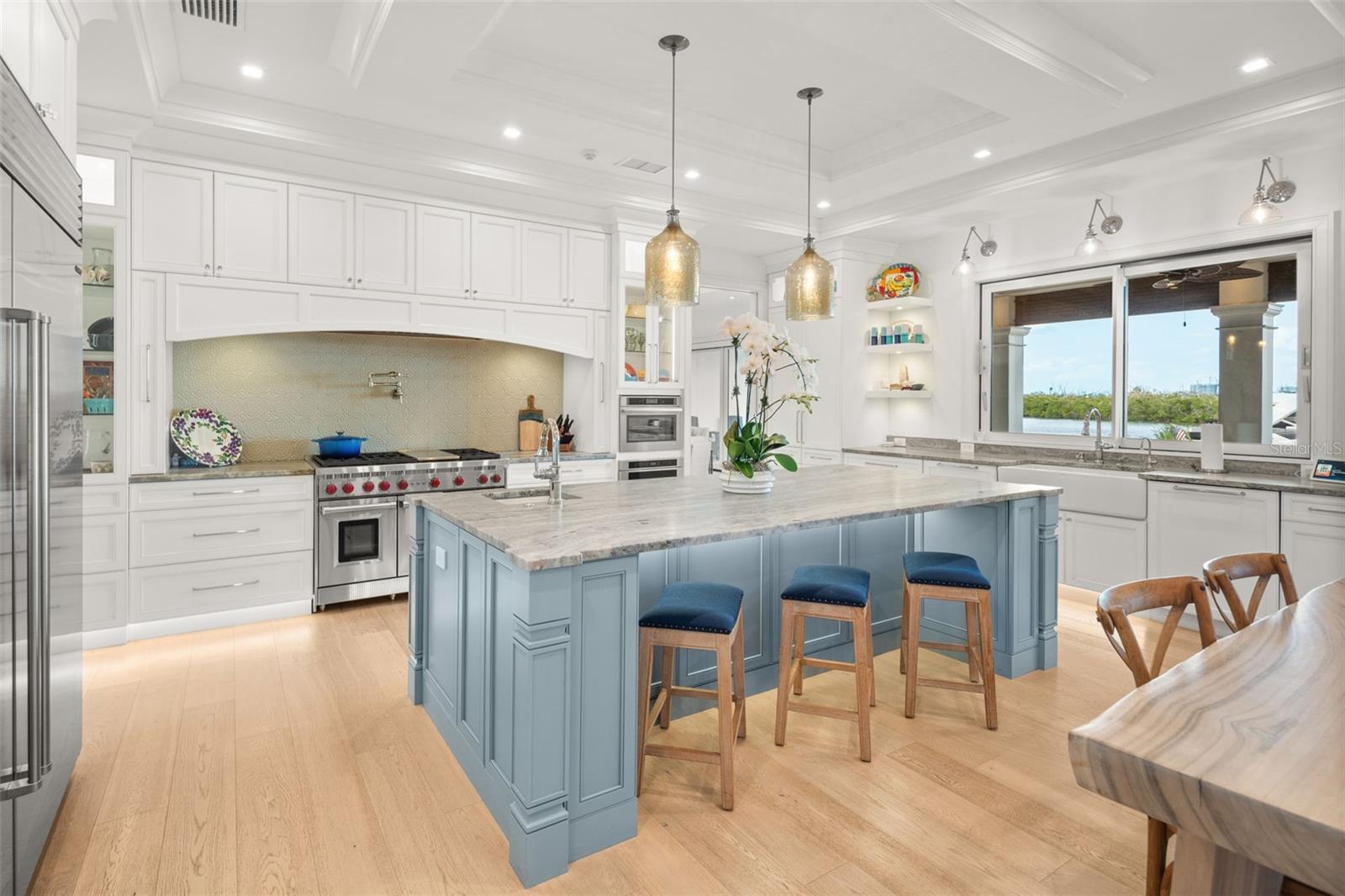 Image 43 of 100 For 361 Blvd Of The Presidents