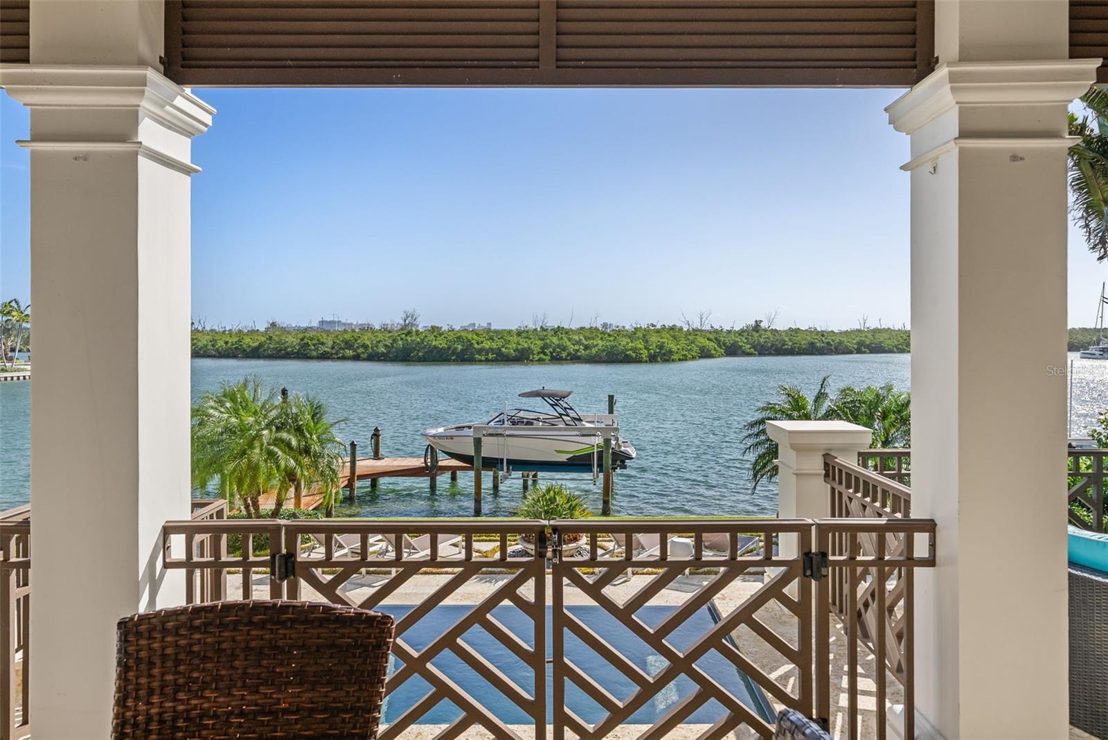 Image 54 of 100 For 361 Blvd Of The Presidents