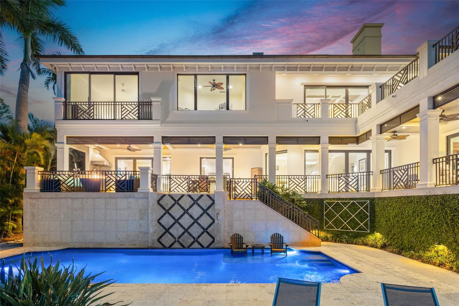 Image 61 of 100 For 361 Blvd Of The Presidents