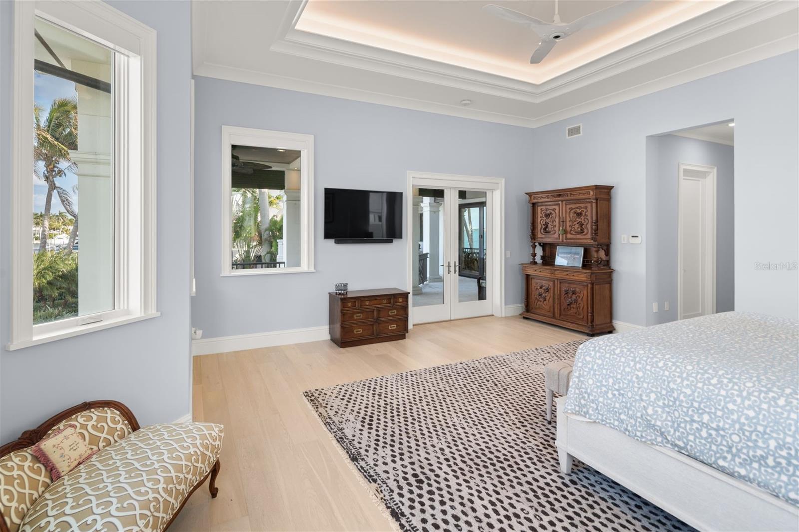 Image 69 of 100 For 361 Blvd Of The Presidents