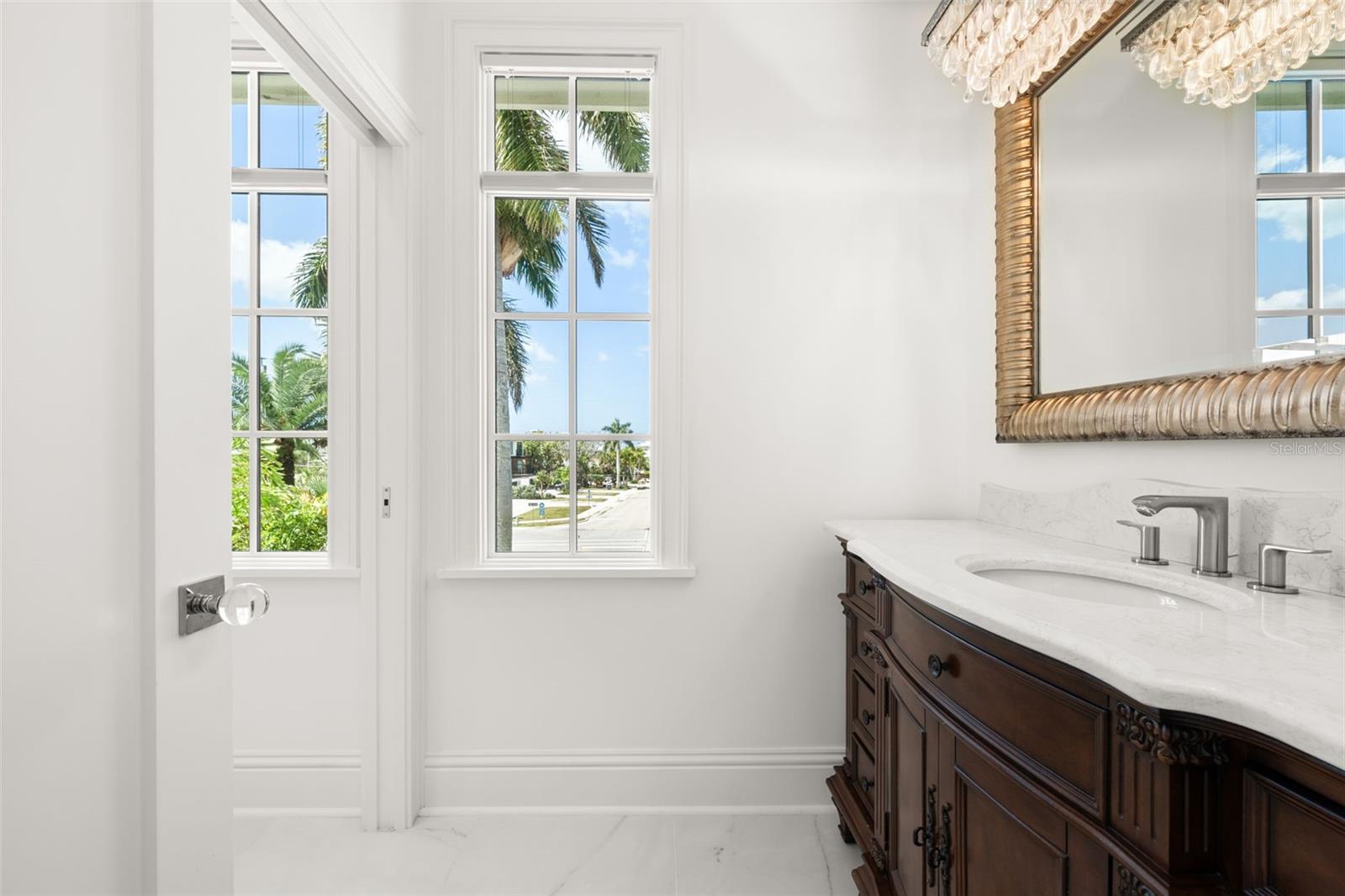 Image 85 of 100 For 361 Blvd Of The Presidents