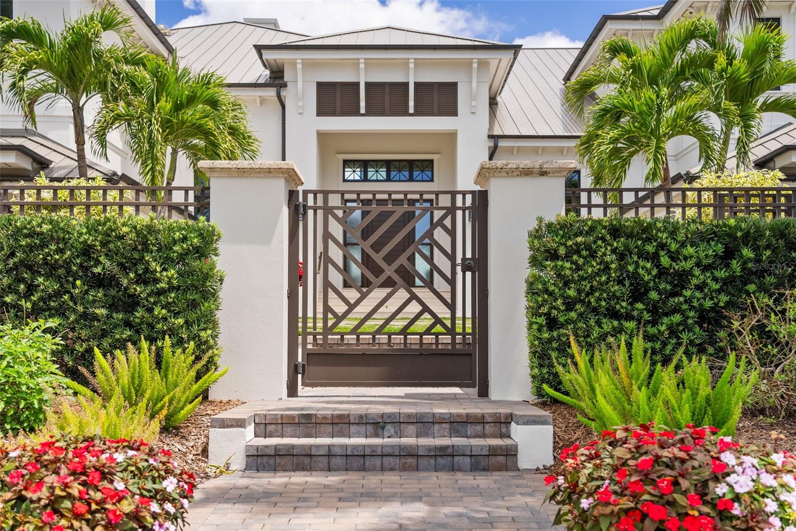 Image 9 of 100 For 361 Blvd Of The Presidents