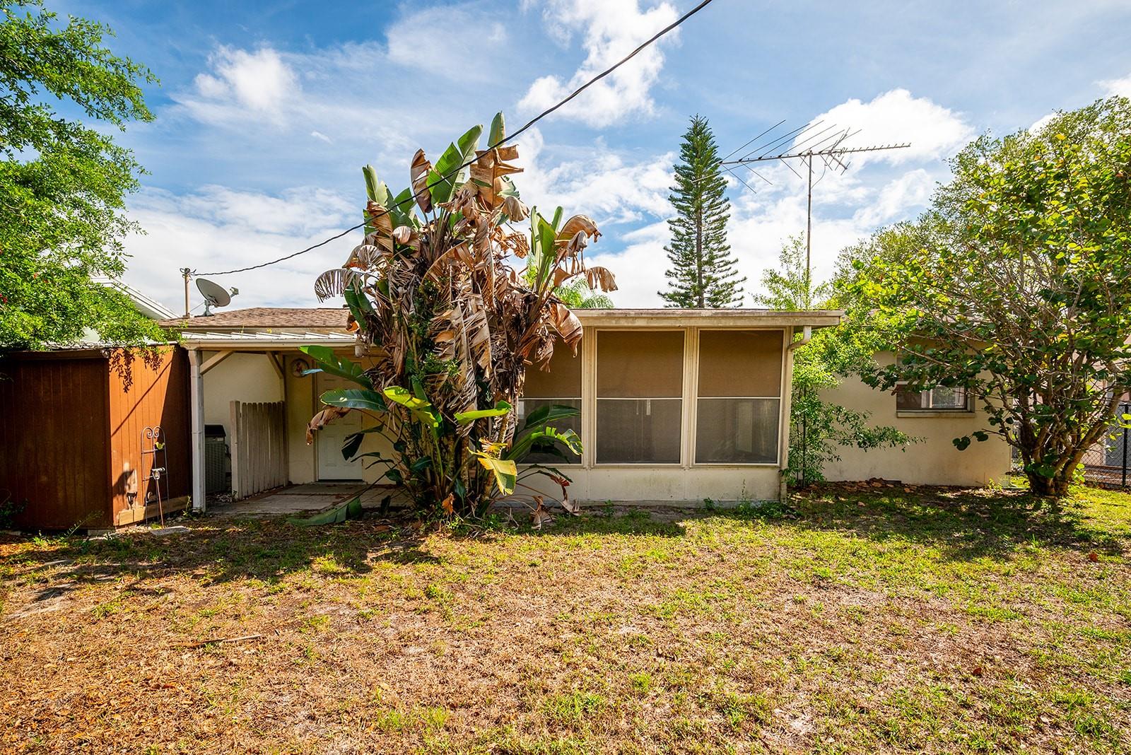 Image 17 of 19 For 6943 301st Avenue N