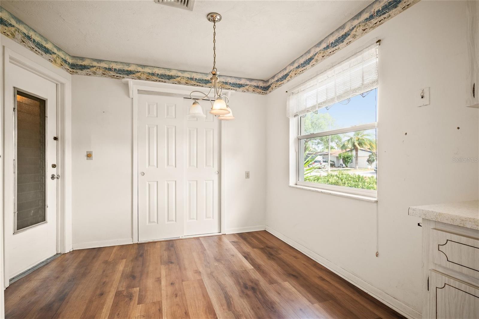 Image 4 of 19 For 6943 301st Avenue N