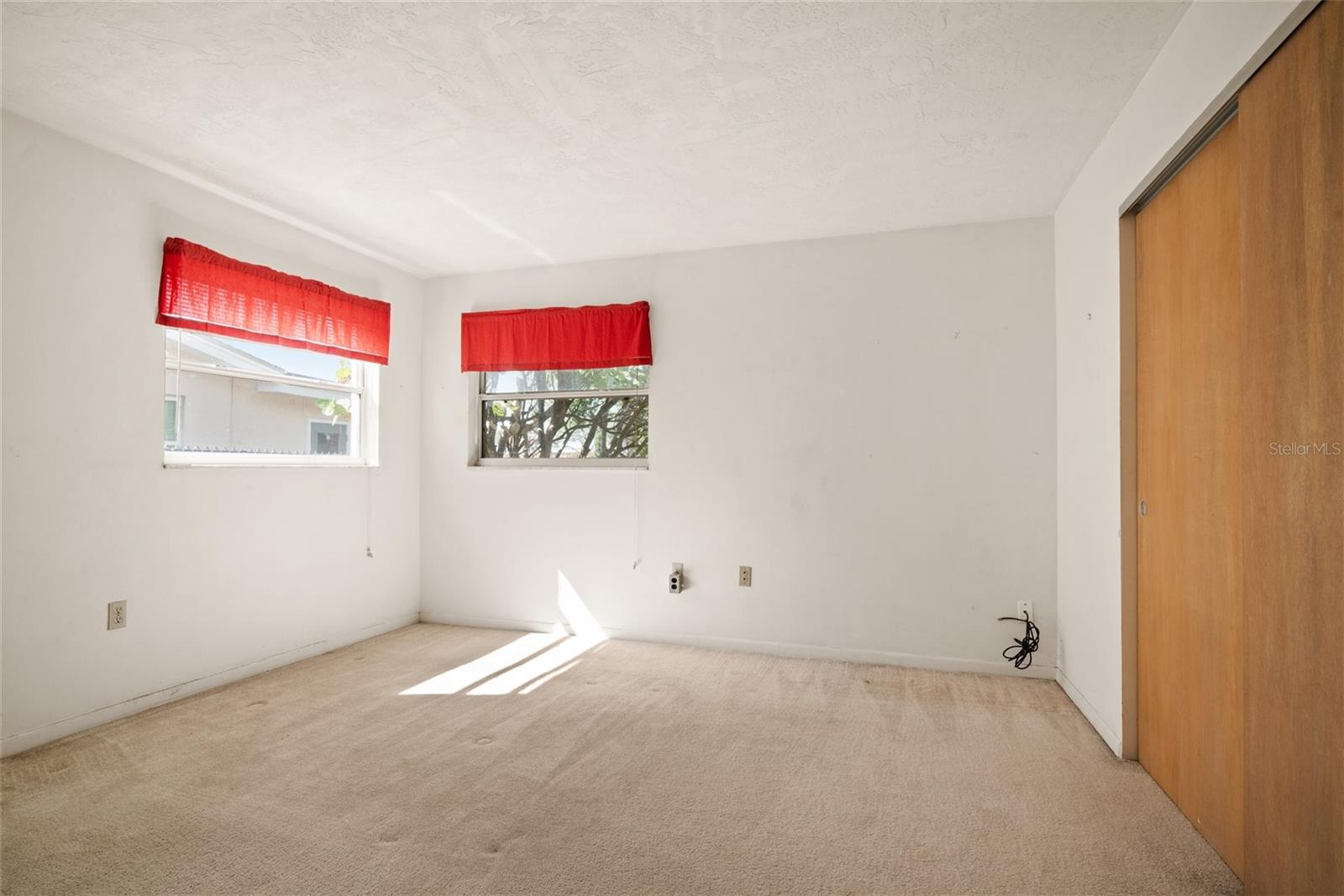 Image 9 of 19 For 6943 301st Avenue N