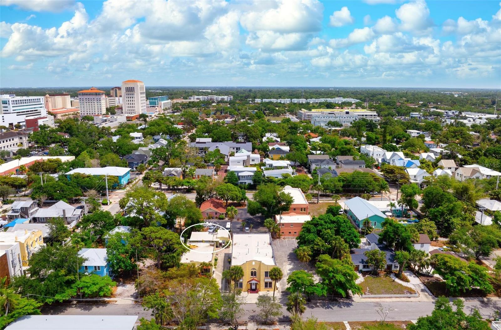 Image 12 of 15 For 321 Ohio Place C