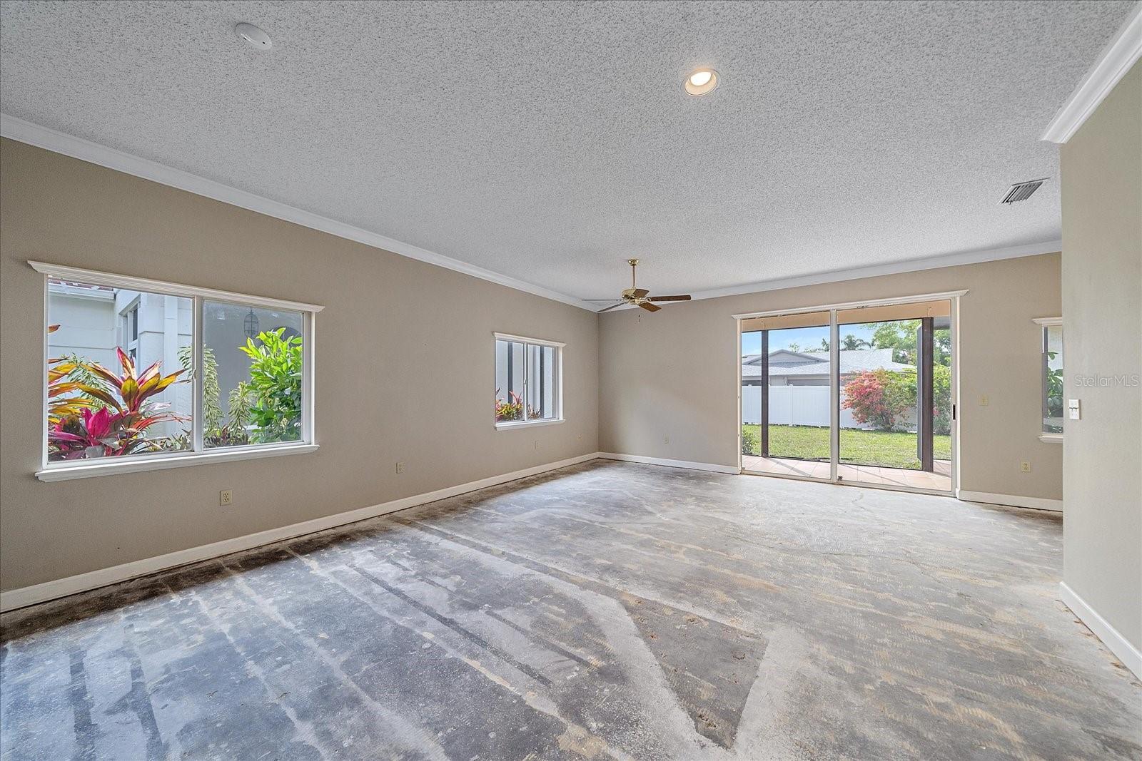 Image 7 of 17 For 4320 Marcott Circle