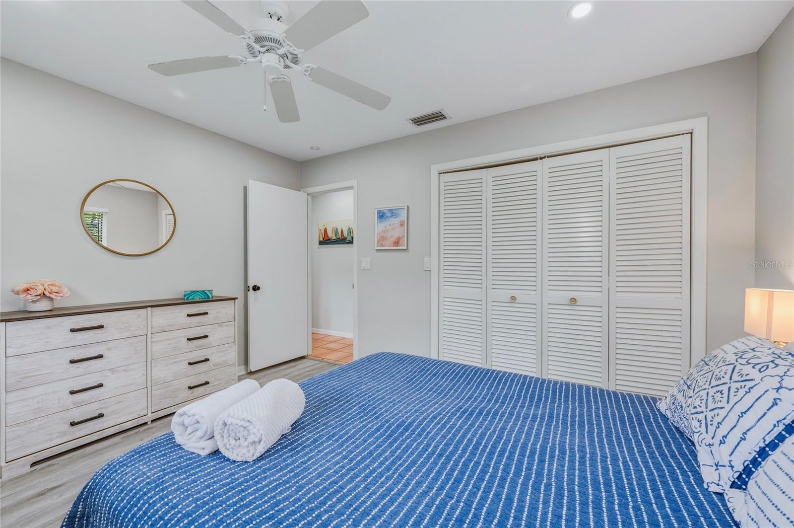 Image 27 of 42 For 1133 Montezuma Drive