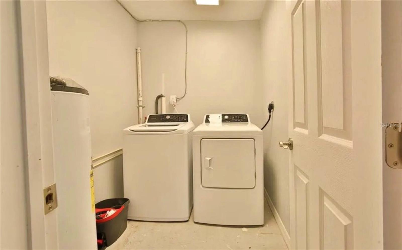 Image 17 of 20 For 3018 Arlington Street