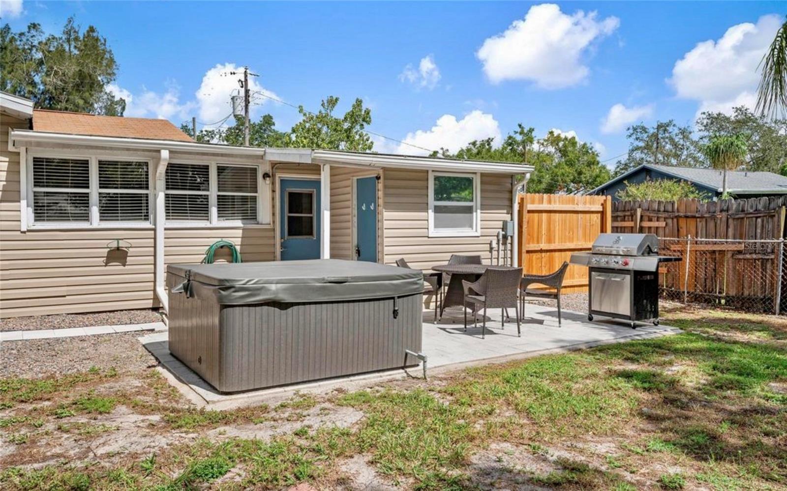 Image 19 of 20 For 3018 Arlington Street