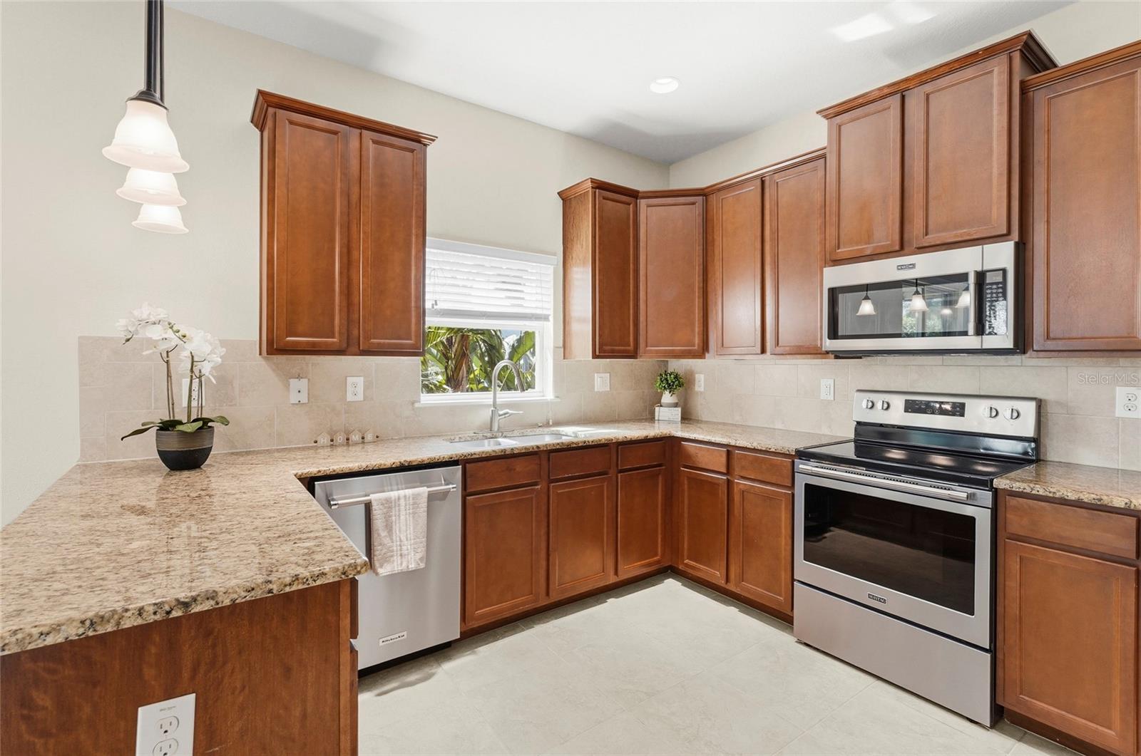 Image 13 of 57 For 8457 Karpeal Drive