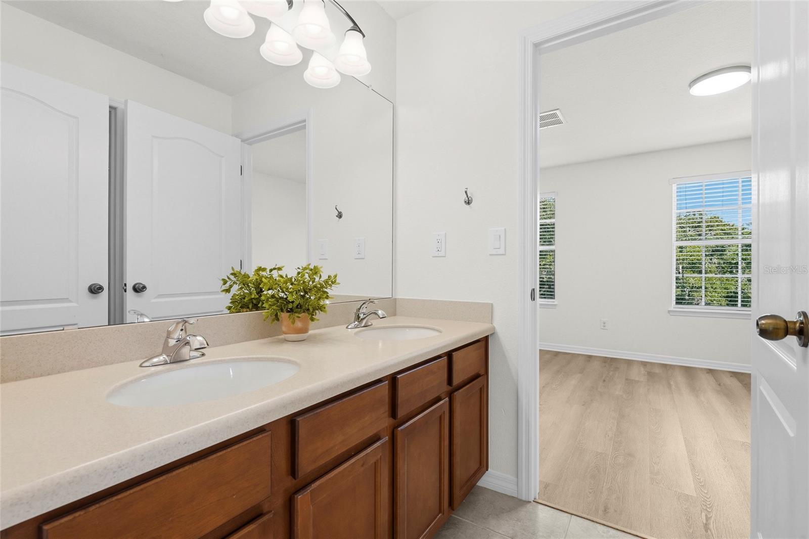 Image 39 of 57 For 8457 Karpeal Drive