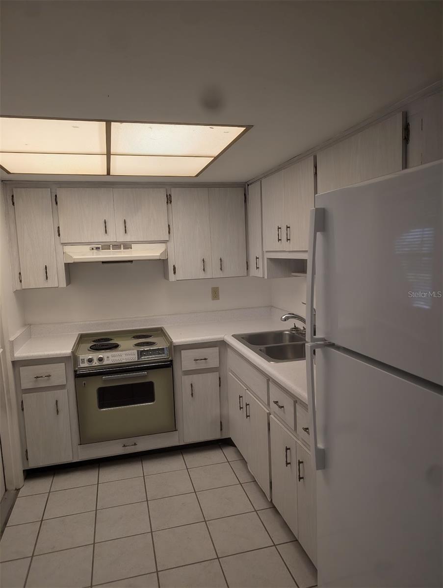 Image 4 of 4 For 6043 Coral Way