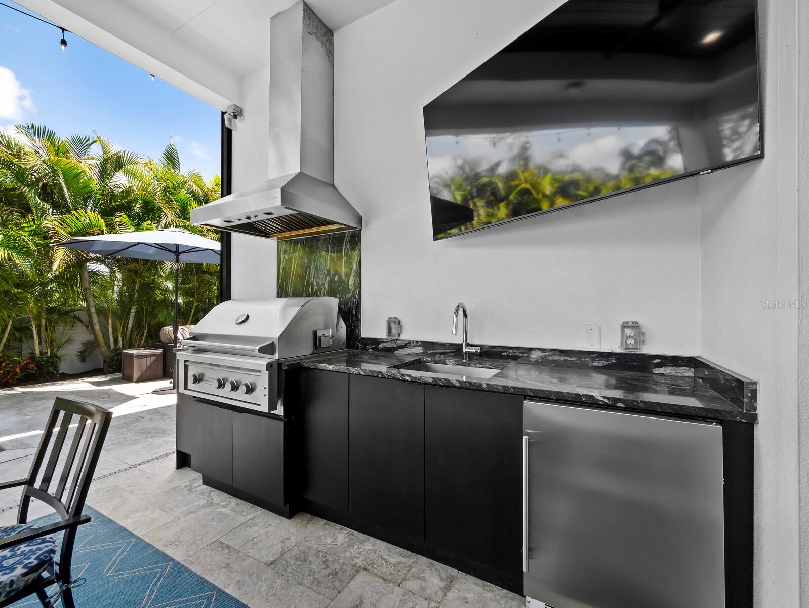 Image 10 of 43 For 1717 Alta Vista Street