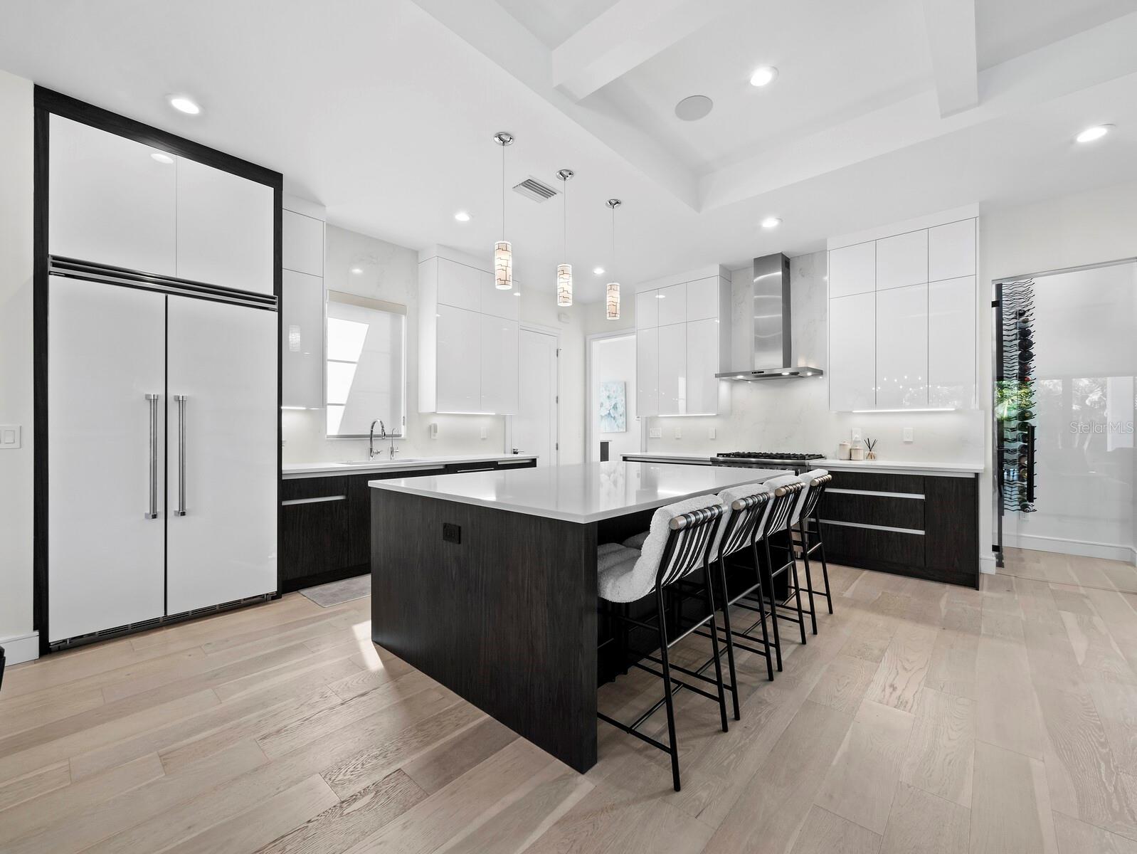 Image 12 of 43 For 1717 Alta Vista Street