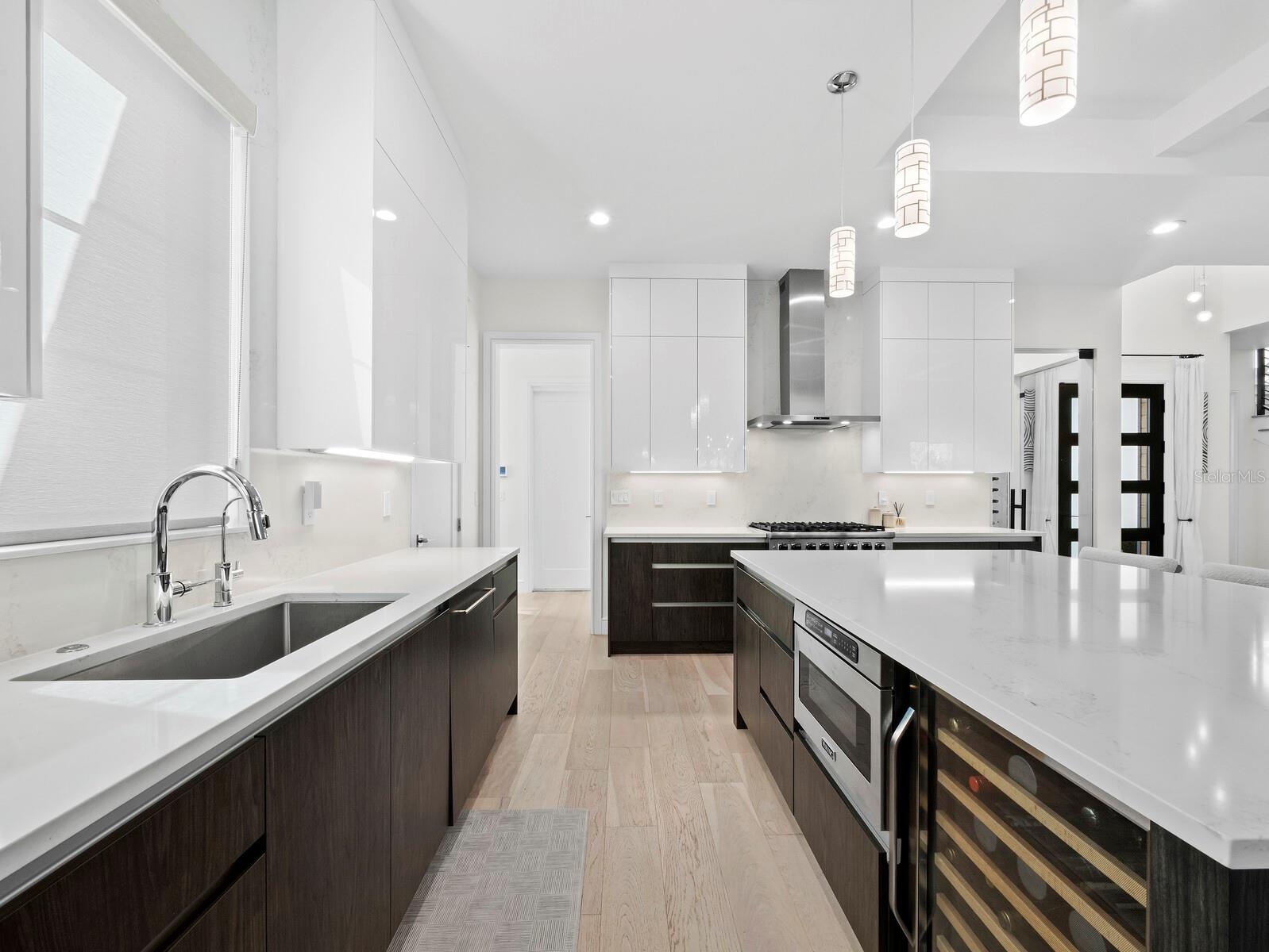 Image 13 of 43 For 1717 Alta Vista Street